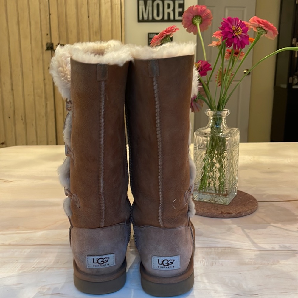 Ugg Bailey Button Up Classic Boot. Tan Color Size… - image 5
